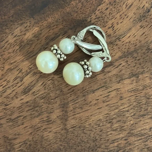 Sterling Silver Cultured pearl jewelry set (necklace, bracelet, ring, earrings) - Picture 3 of 7